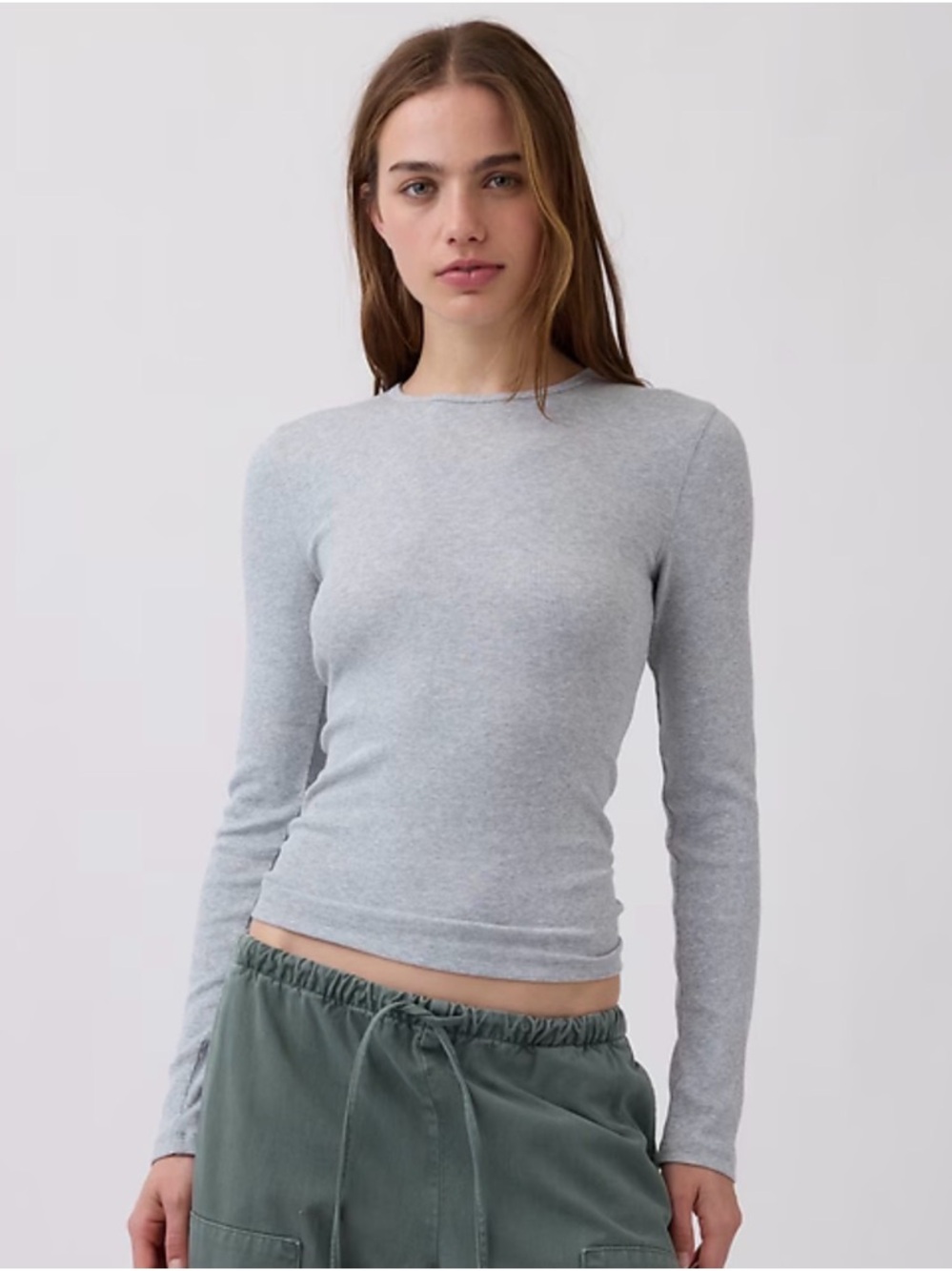Gap The Modern Tee - Women's Lightweight Long-Sleeve Crewneck Tee - Light Gray